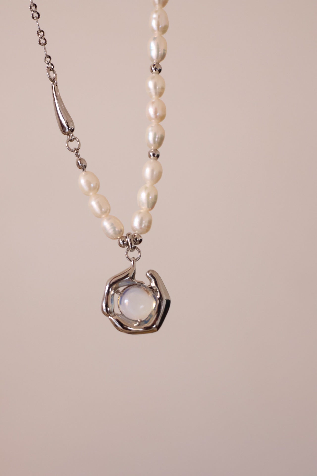 Desert Spring-Opal Silver Pearl Necklace